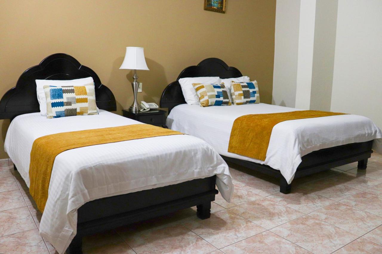 Hotel Puerta Del Sol David Zewnętrze zdjęcie